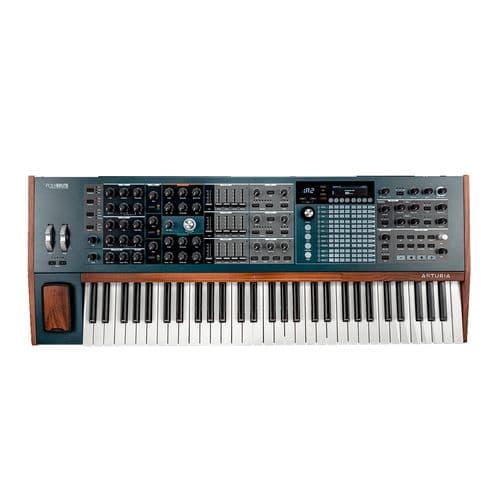 Sintetizador Analógico Polifónico Polybrute Arturia