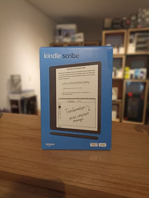 Kindle Scribe E-reader 10.2" Con Premium Pen