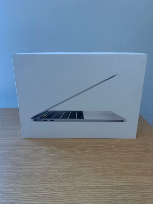 Apple Macbook Pro 13 i5 8gb 512gb Touchbar A1706 Español (Usado,Open Box)