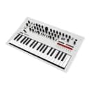 Sintetizador Korg Analogico Polifonico 37 Teclas Minilogue thumbnail
