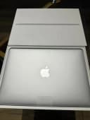Apple Macbook 12 8gb 256gb A1534 Español (Usado,Open Box) thumbnail